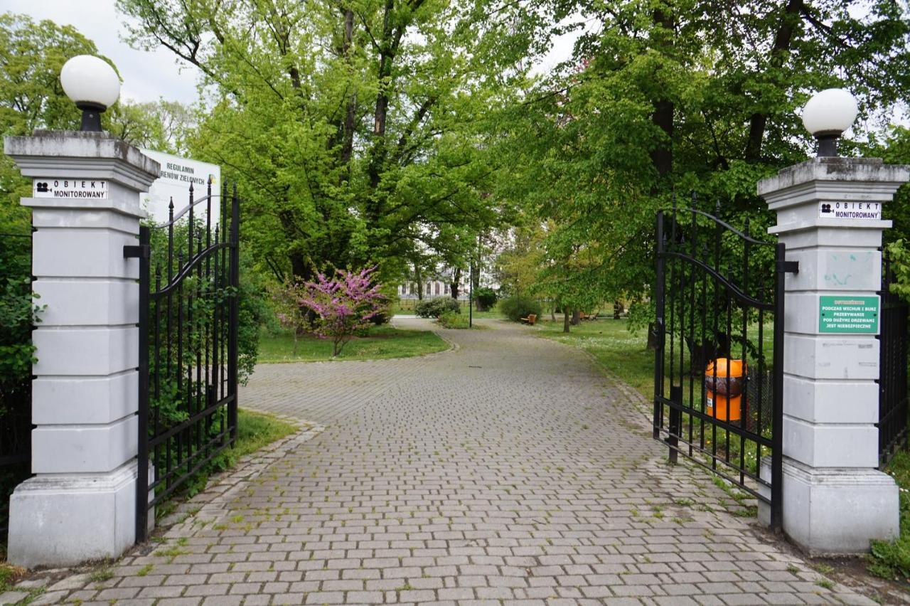 Apartament Gliwice Centrum Fredry II エクステリア 写真